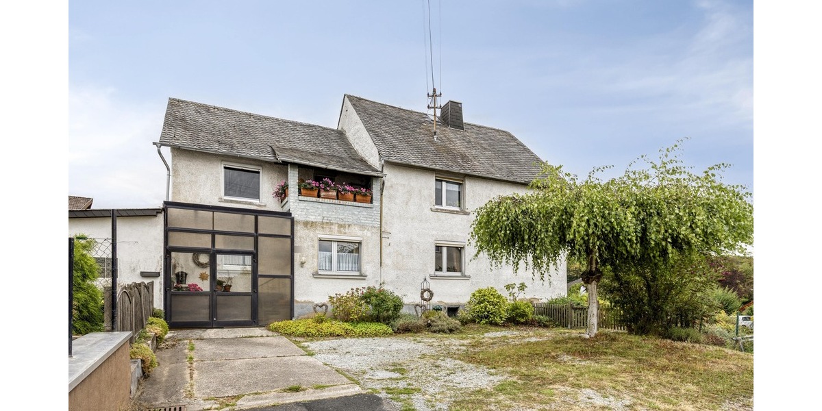 Gemütliches Haus mit großem Grundstück in Simmern - Einfamilienhaus Simmern | Angebot:27280866