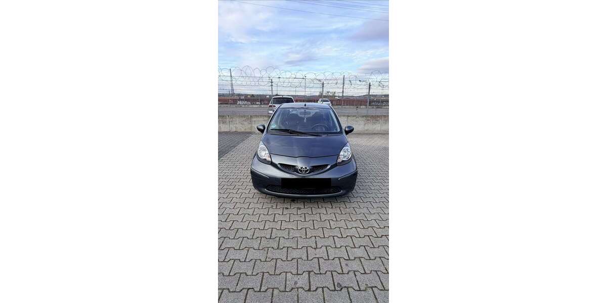 Toyota Aygo 80.504 km 4.000 &euro; Koblenz 56068