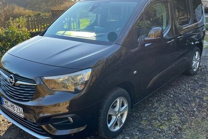 Opel Combo Life 162.000 km 12.999 € Bad Ems 56130