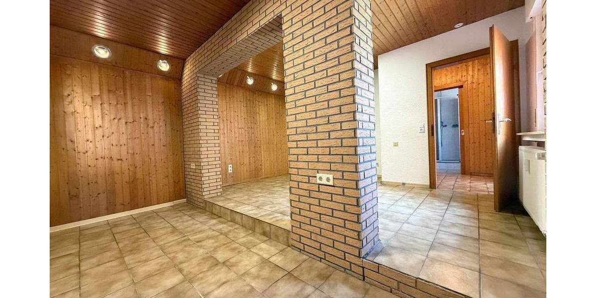 Einfamilienhaus Mendig - 4 Zimmer, 135 m&sup2;, 200.000&euro; | Angebot:25747875