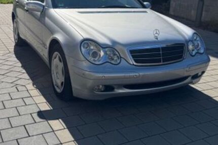 Mercedes-Benz C 220 126.000 km 5.700 &euro; Koblenz 56073