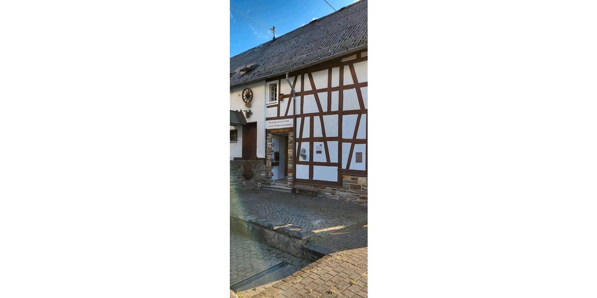 Einfamilienhaus Singhofen - 3 Zimmer, 90 m&sup2;, 990&euro; | Angebot:26382286