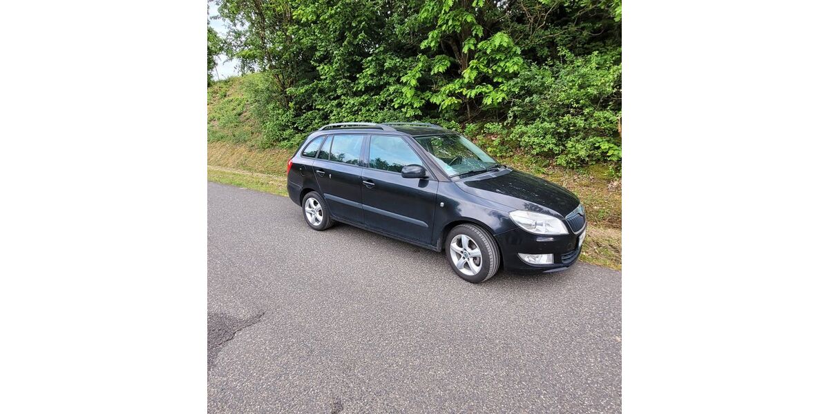 Skoda Fabia 173.000 km 2.849 &euro; Gering 56751
