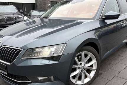 Skoda Superb 195.000 km 15.890 &euro; Ransbach-Baumbach 56235