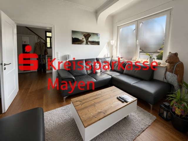 Einfamilienhaus Andernach - 7 Zimmer, 220 m&sup2;, 699.000&euro; | Angebot:27033882