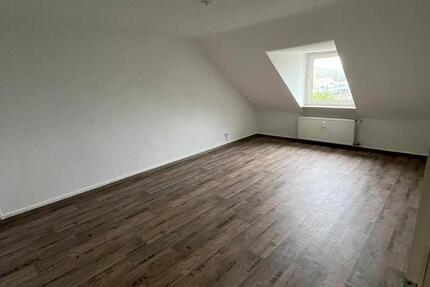 3 ZimmerKüche Bad Wohnung in Koblenz Rauental zimmer