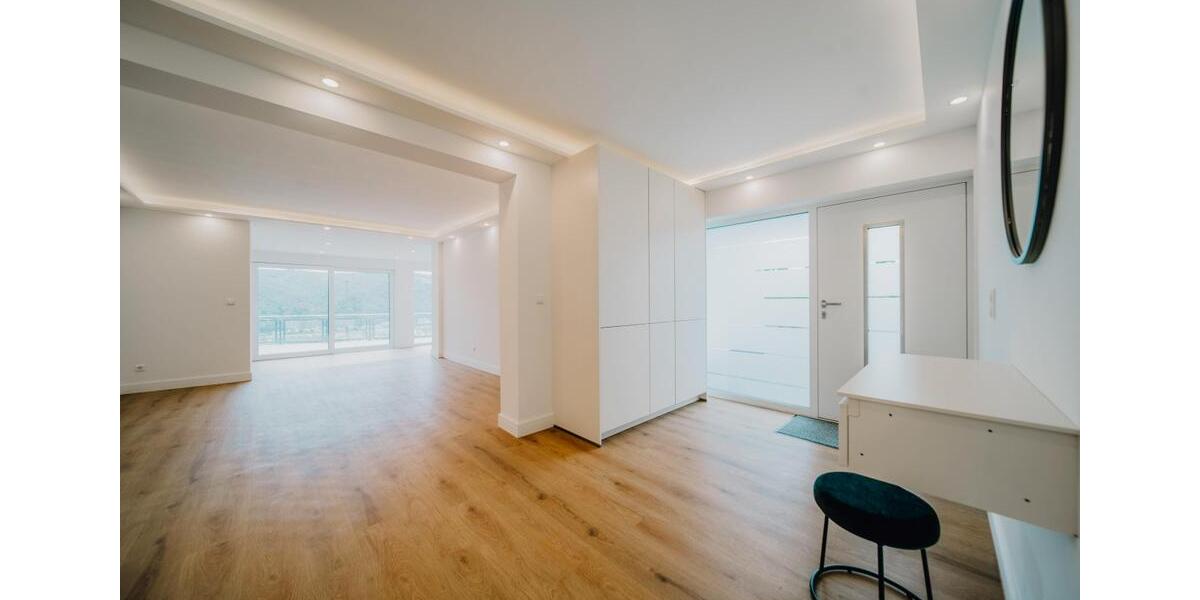 Etagenwohnung Lahnstein - 3 Zimmer, 145 m&sup2;, 1.508&euro; | Angebot:25589217