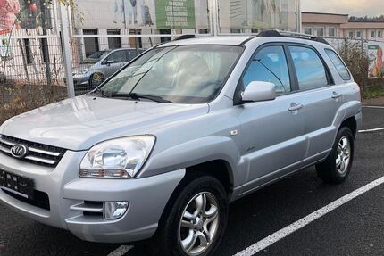 Kia Sportage 63.000 km 5.500 &euro; Diez 65582