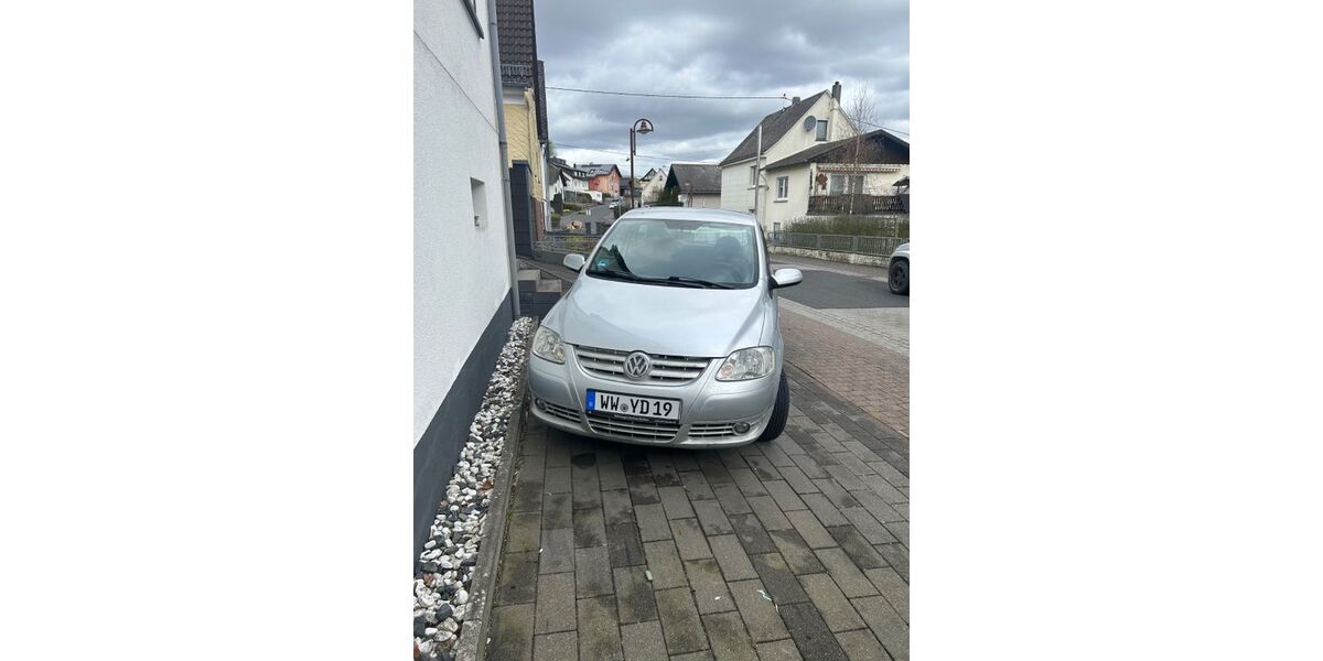 VW Fox 160.000 km 1.790 &euro; Ebernhahn 56424