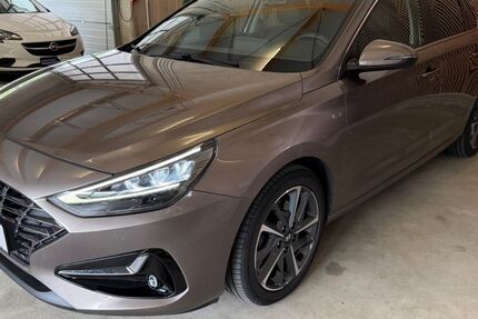 Hyundai i30 57.992 km 15.700 &euro; Horhausen 56593
