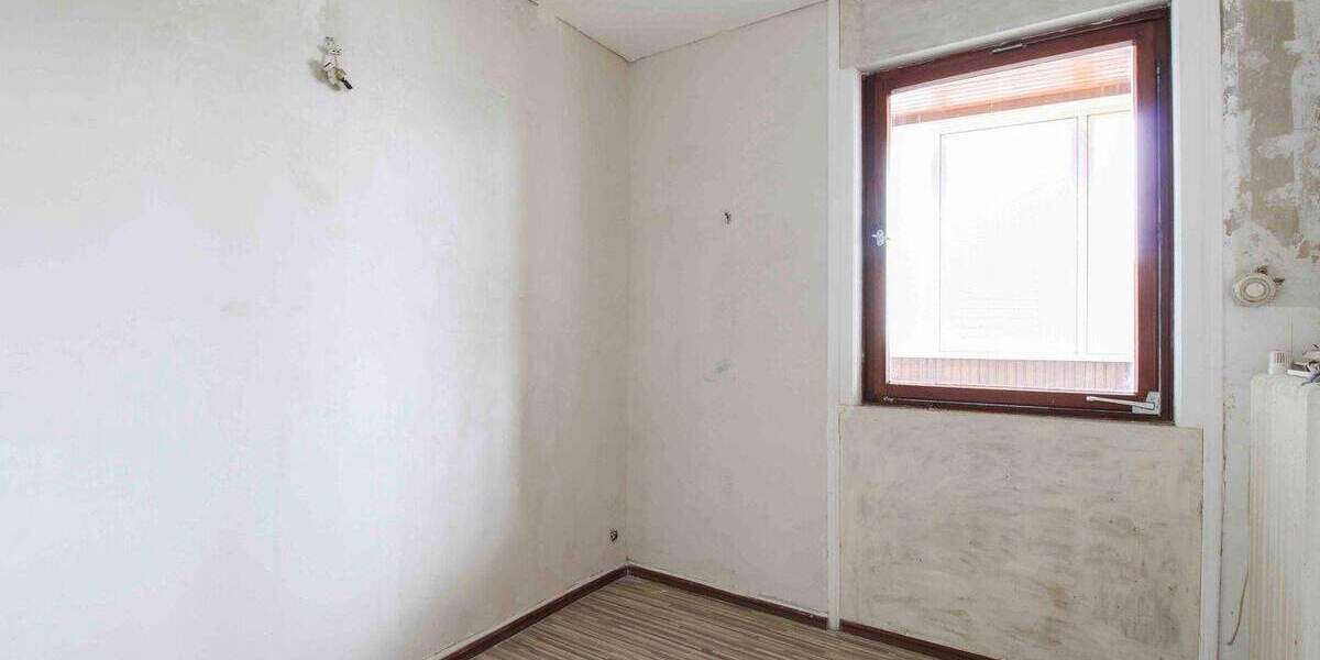 Handwerkertraum mit Grube! Einfamilienhaus inkl. Werkstatt und Ausbaupotenzial in Ransbach-Baumbach 4 zimmer