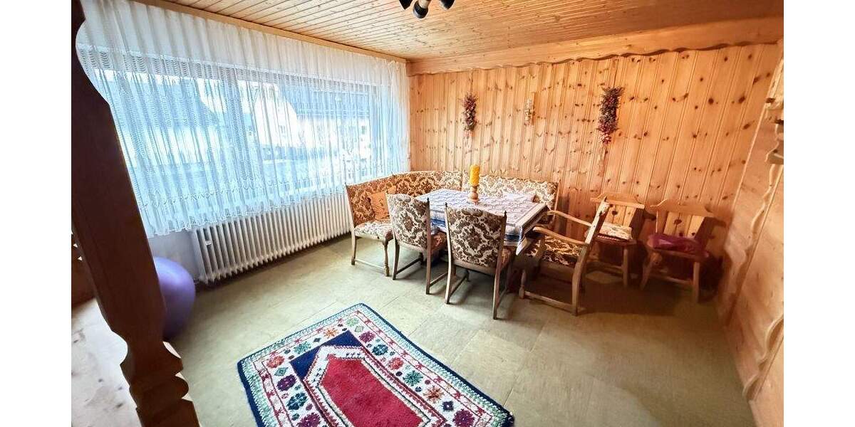 Einfamilienhaus Hilgert - 5 Zimmer, 170 m&sup2;, 320.000&euro; | Angebot:25670957