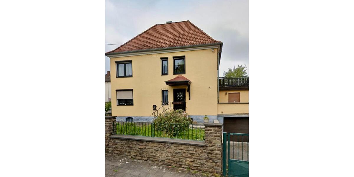 Freistehendes 3-Parteien-Haus, EG 88qm 2 zimmer