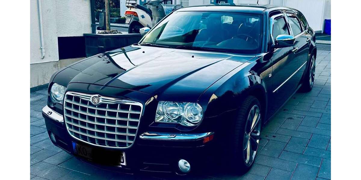 Chrysler 300C 167.550 km 11.500 € Koblenz 56072
