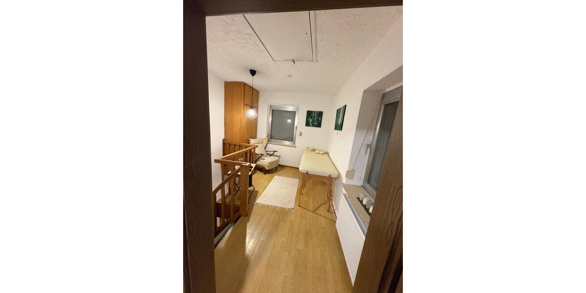 Haus zu Vermieten in Heimbach-Weis 4 zimmer