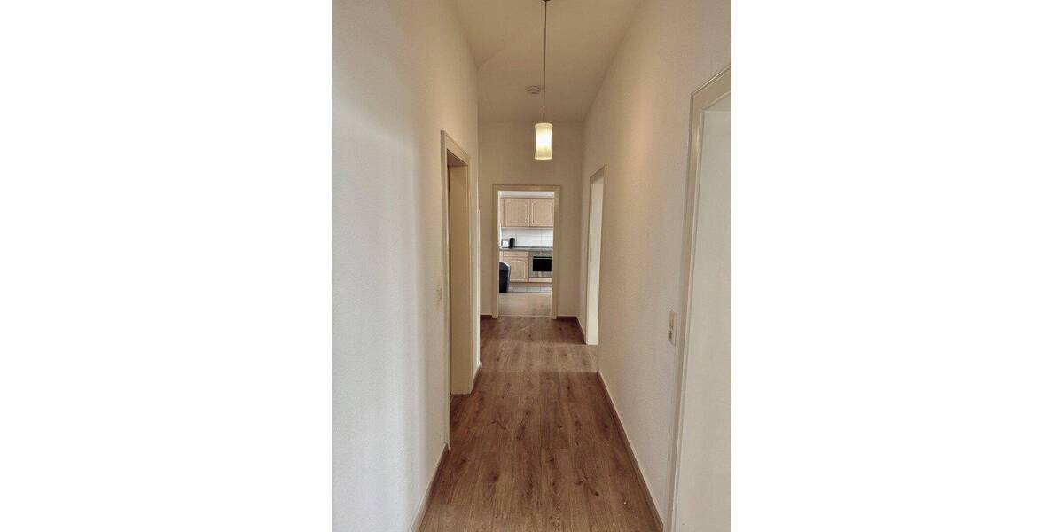 Etagenwohnung Koblenz Süd - 4 Zimmer, 101 m&sup2;, 1.250&euro; | Angebot:26919469