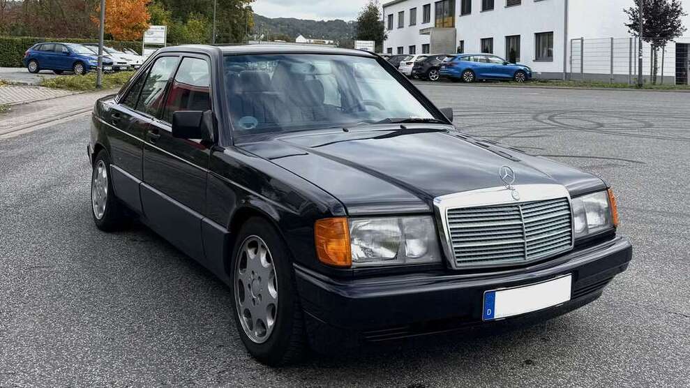 Mercedes-Benz 190 170.200 km 5.500 € Nauort 56237