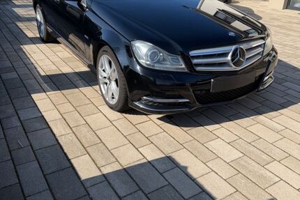 Mercedes-Benz C 250 230.050 km 8.700 &euro; Gackenbach 56412