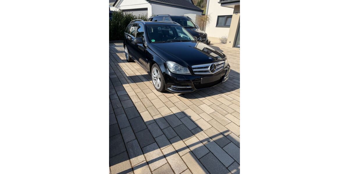 Mercedes-Benz C 250 230.050 km 8.700 &euro; Gackenbach 56412