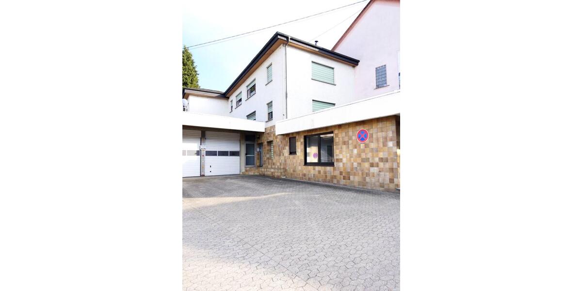 GewerbeobjektBüroLadenlokal in Puderbach Zentrum zimmer