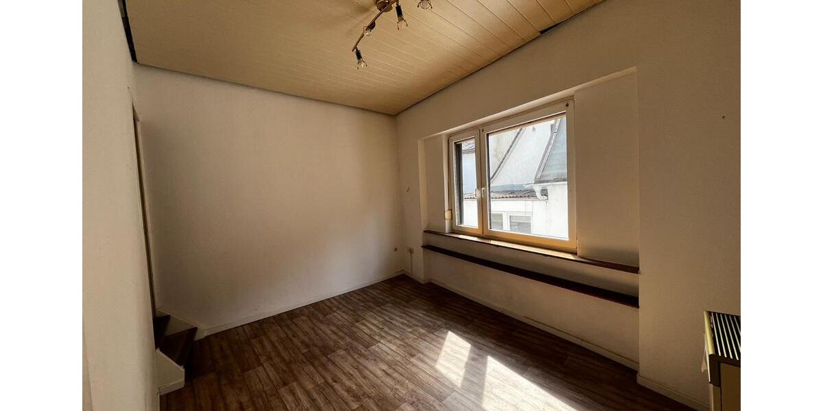 Einfamilienhaus Koblenz Bubenheim - 3 Zimmer, 50 m&sup2;, 80.000&euro; | Angebot:25398049
