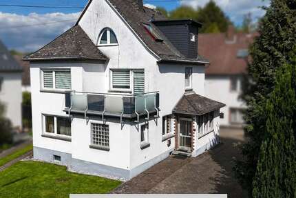 Haus Wirscheid - 10 Zimmer, 249 m&sup2;, 329.000&euro; | Angebot:27125318