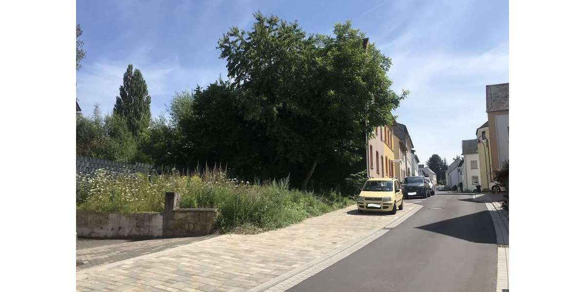 Grundstück zu verkaufen in Höhr-Grenzhausen 93.000 € 250 m² zimmer