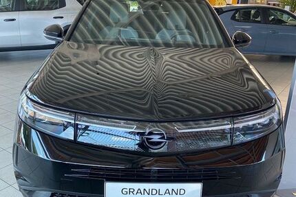 Opel Grandland (X) 14.482 km 26.950 &euro; Nastätten 56355