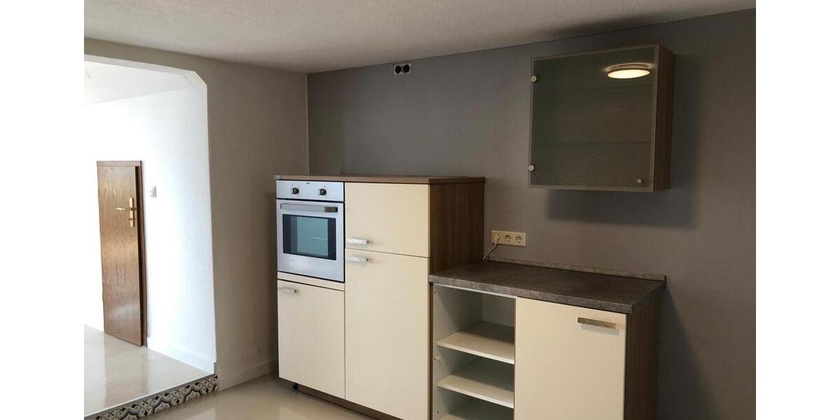Dachgeschoßwohnung Neuwied - 3 Zimmer, 80 m&sup2;, 195.000&euro; | Angebot:26918420
