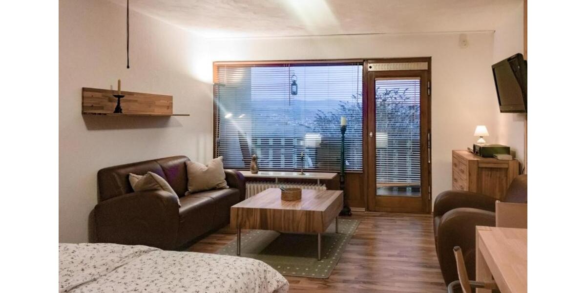 Erdgeschoßwohnung Dahlheim - 11 Zimmer, 33 m&sup2;, 83.000&euro; | Angebot:25479208