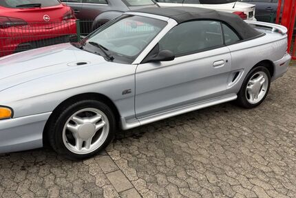 Ford Mustang 68.000 km 14.900 &euro; Neuwied 56566