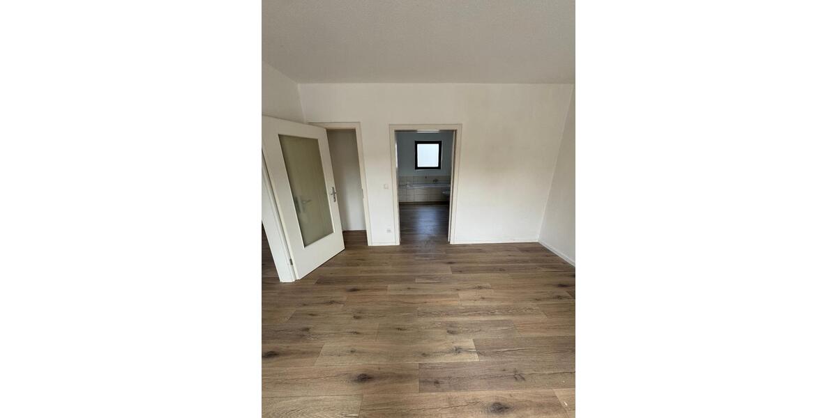 Erdgeschoßwohnung Hilgert - 3 Zimmer, 75 m&sup2;, 625&euro; | Angebot:26133157