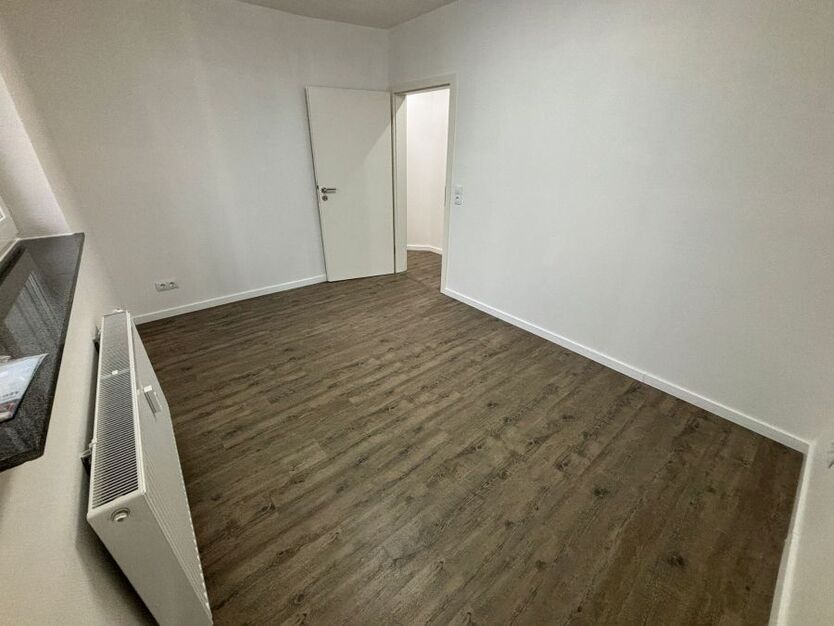 Repräsentatives Büro Praxis mit starker Kundenfrequenz an Hauptstraße zimmer