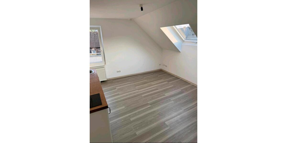 Dachgeschoßwohnung Koblenz Arenberg-Immendorf - 1 Zimmer, 16 m&sup2;, 560&euro; | Angebot:25639693