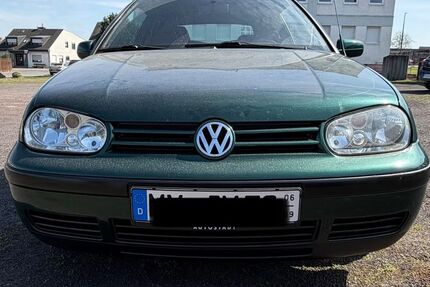 VW Golf 219.805 km 3.999 &euro; Koblenz 56075
