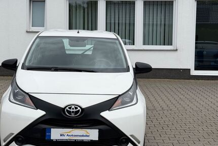 Toyota Aygo (X) 93.000 km 6.990 &euro; Neuwied 56567