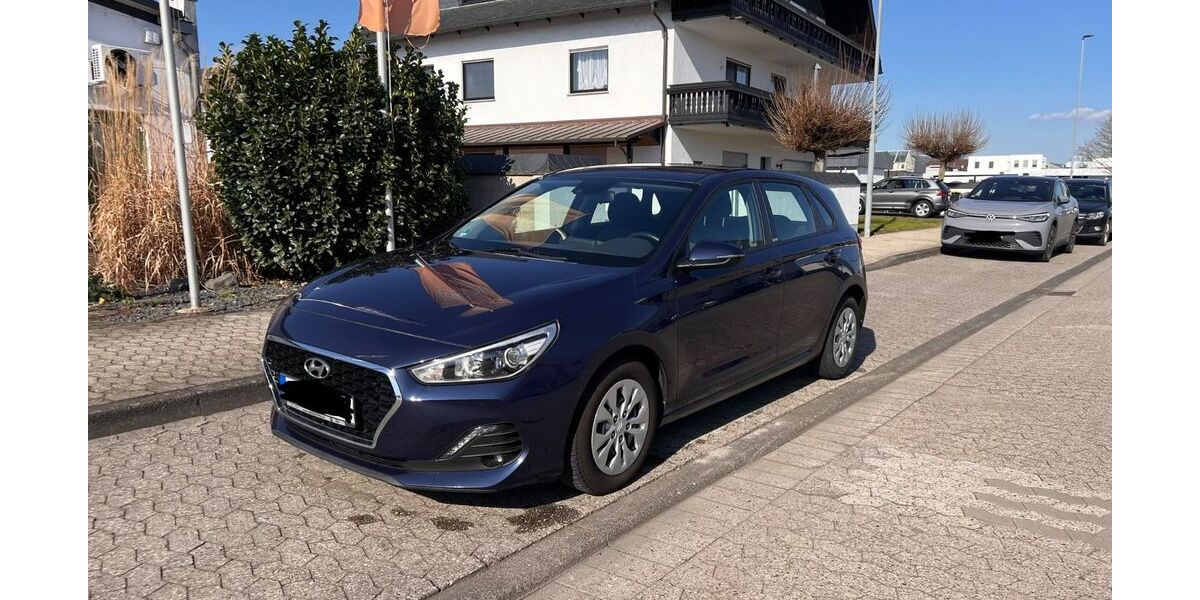 Hyundai i30 70.000 km 12.999 &euro; Andernach 56626