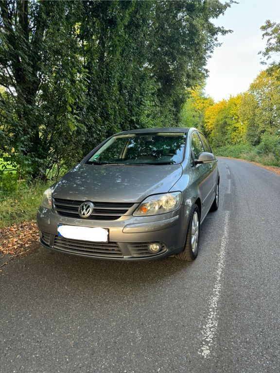 VW Golf Plus 182.000 km 4.950 € Dierdorf 56269