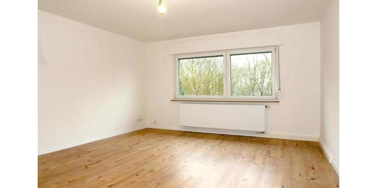 Etagenwohnung Neuwied Feldkirchen - 4 Zimmer, 99 m&sup2;, 880&euro; | Angebot:26458370