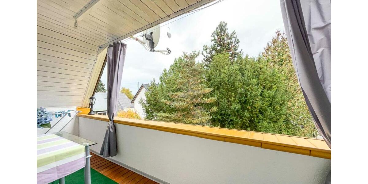 Schönes Wohnhaus in Himmighofen für 298.000 Euro zu verkaufen 7 zimmer