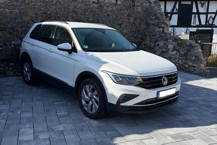VW Tiguan 65.000 km 23.200 &euro; Dreikirchen 56414