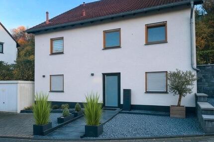 Familienfreundliches Einfamilienhaus in Lahnstein-Friedland 7 zimmer