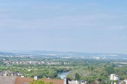 Gepflegte 2-Raum-Dachgeschosswohnung mit Einbauküche in Vallendar 2 zimmer