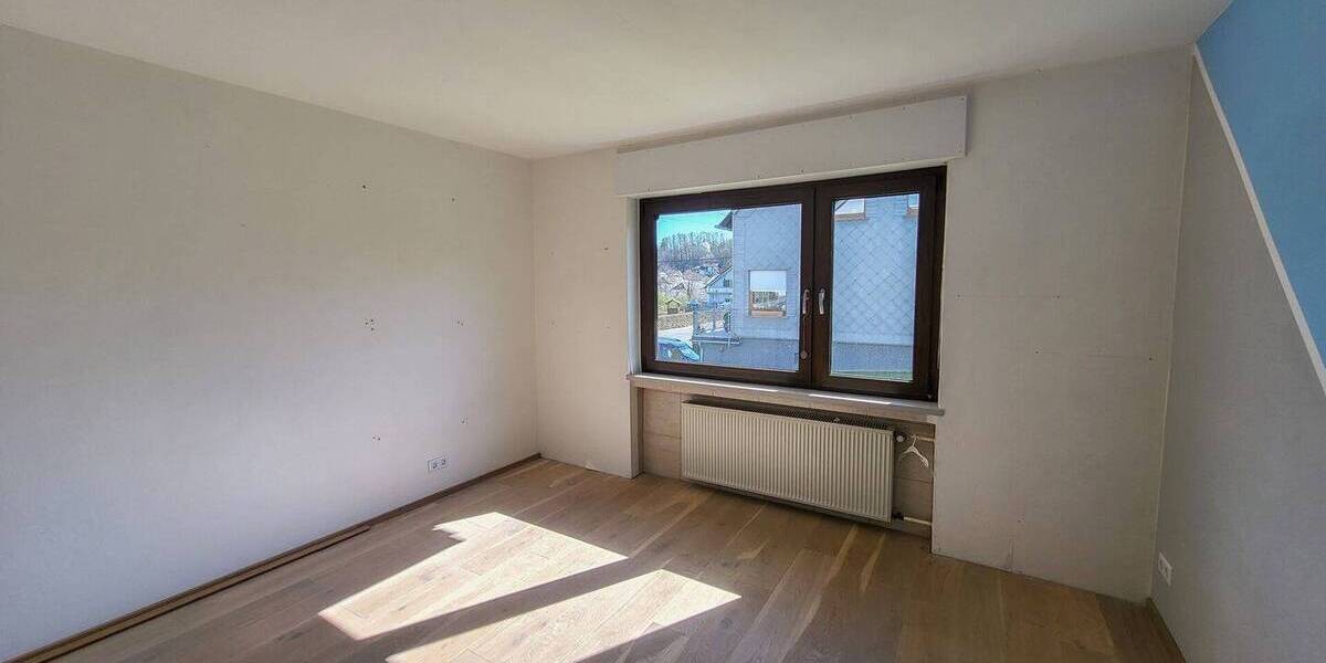Mehrfamilienhaus, Wohnhaus Niederelbert - 1 Zimmer, 236 m&sup2;, 390.000&euro; | Angebot:26202046