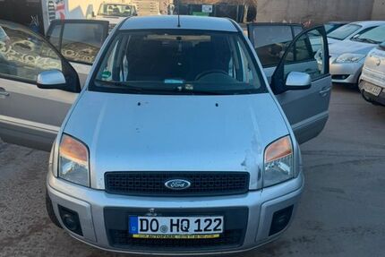 Ford Fusion 158.000 km 1.000 &euro; Koblenz 56068