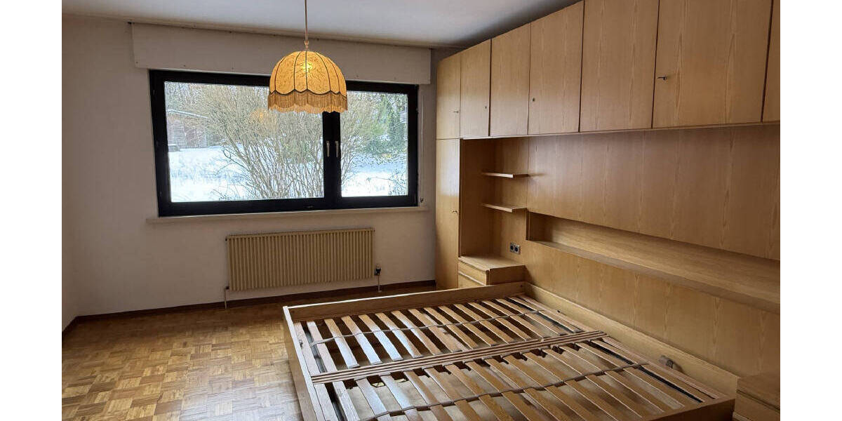 Einfamilienhaus Montabaur - 7 Zimmer, 215 m&sup2;, 490.000&euro; | Angebot:26799360
