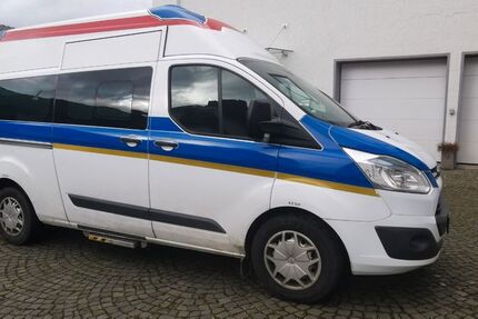 Ford Transit Custom 354.000 km 7.550 € Diez 65582