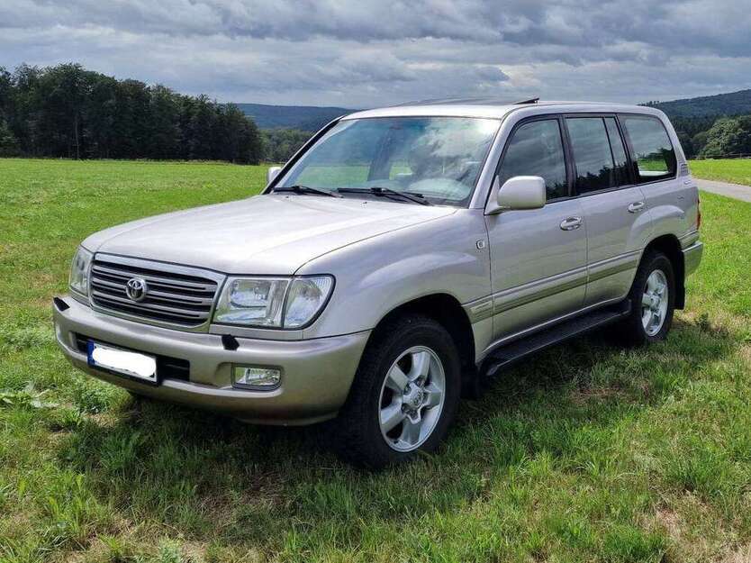 Land Cruiser