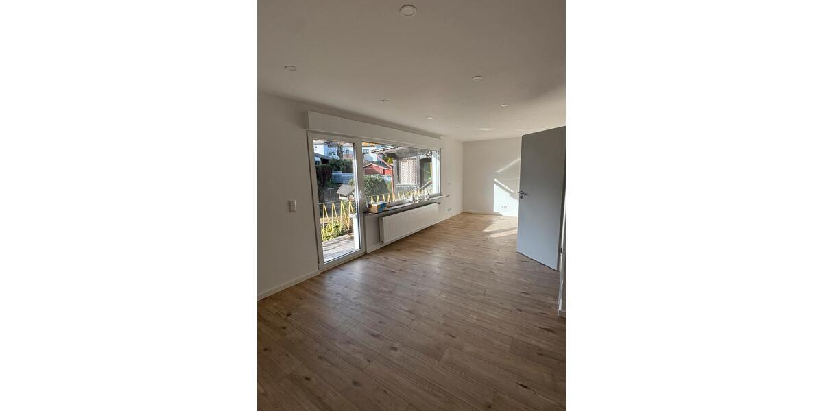 Etagenwohnung Wirges - 4 Zimmer, 95 m&sup2;, 980&euro; | Angebot:25561106