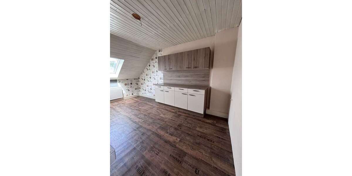 Gemütliches Dachgeschoss-Idyll mit Gartenmitnutzung in zentraler Lage von Neuwied! - 2- Neuwied | Angebot:26820745